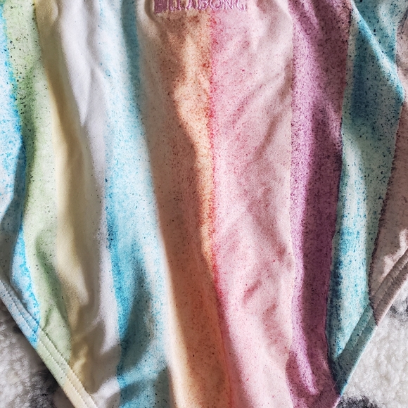 SOLDBillabong Pastel rainbow 🌈  onepiece bathsuit - Picture 5 of 8